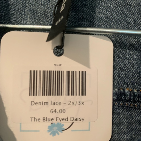 Tunic - Picture 3 of 4